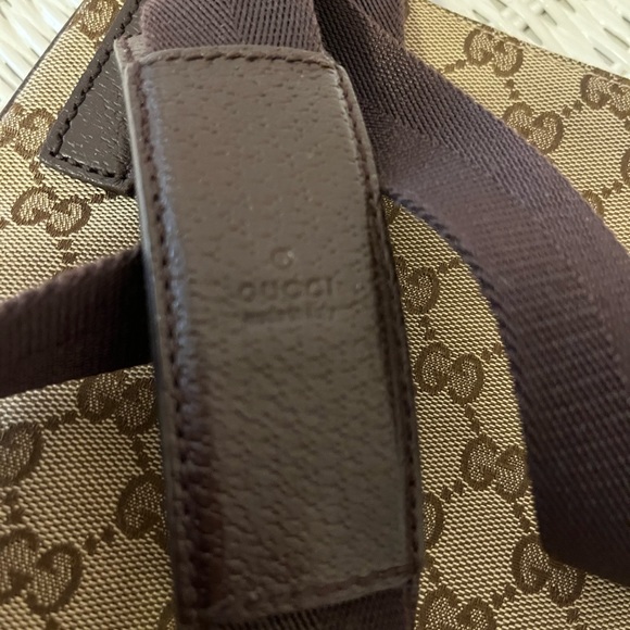 GUCCI GG Canvas Crossbody - Picture 13 of 13